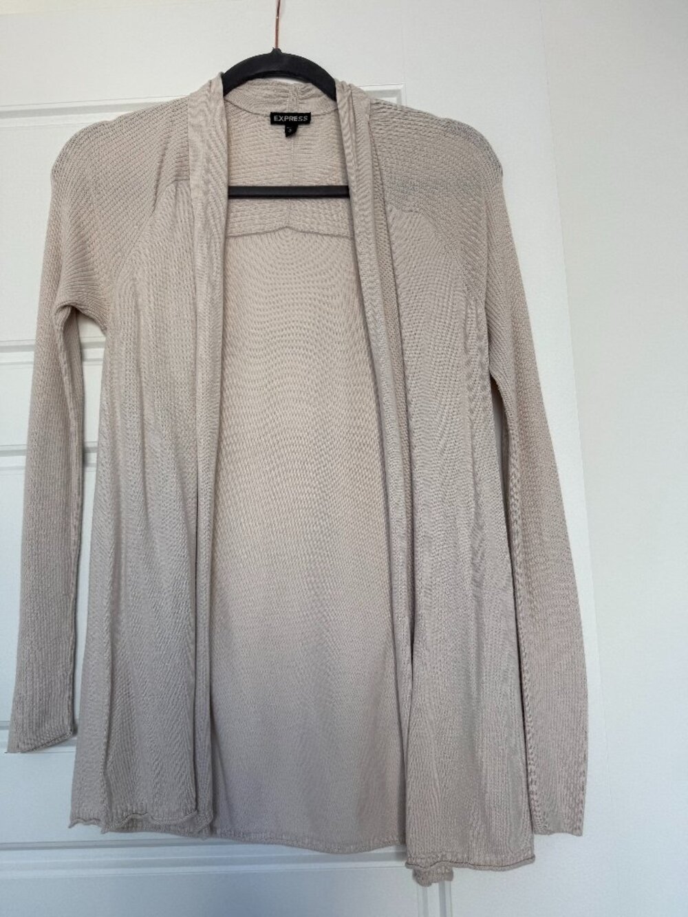 Express Cardigan in Beige
